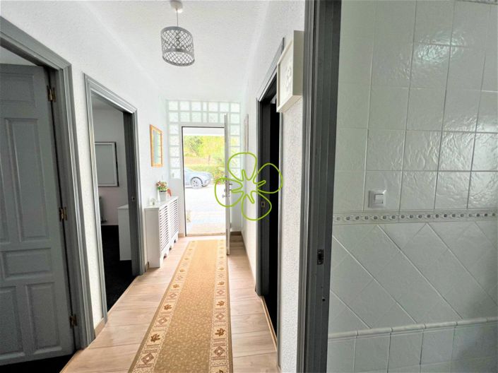 Image No.12-3 Bed Villa for sale