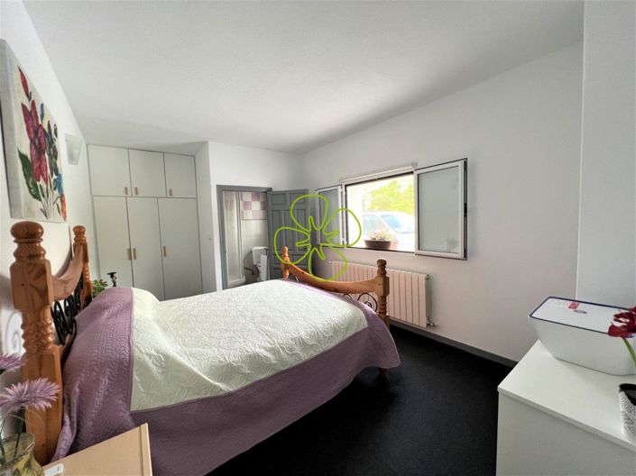 Image No.20-3 Bed Villa for sale