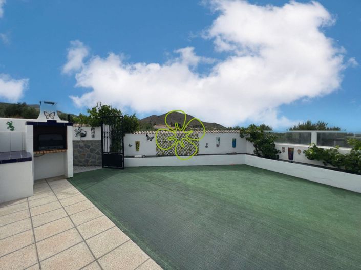 Image No.32-3 Bed Villa for sale