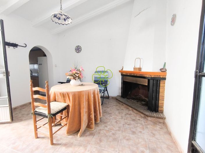 Image No.16-4 Bed Country House for sale