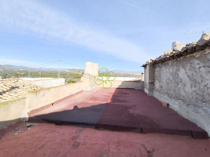 Image No.24-4 Bed Country House for sale