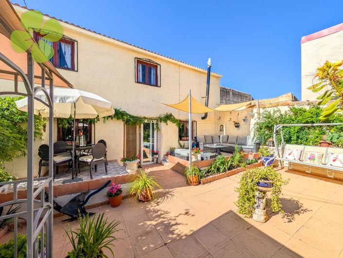 Image No.18-4 Bed Country House for sale