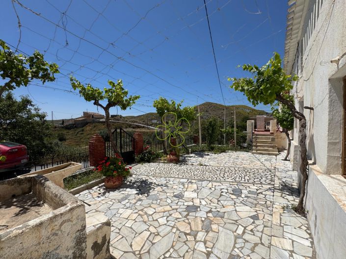 Image No.30-Maison de campagne de 5 chambres à vendre à Oria