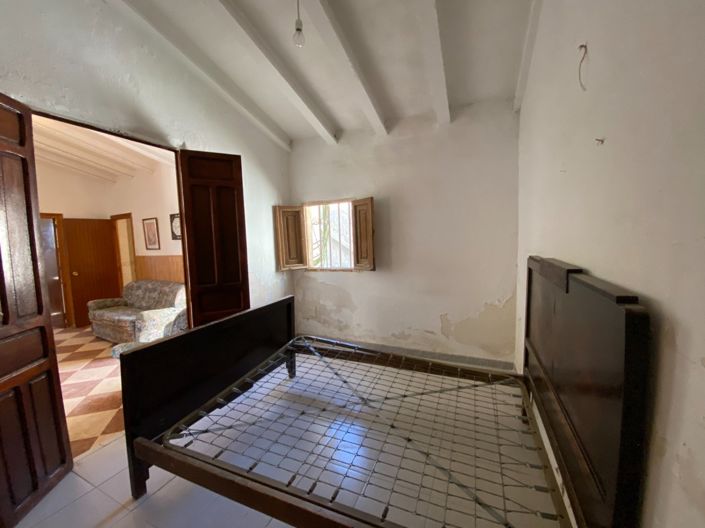 Image No.11-3 Bed Country House for sale