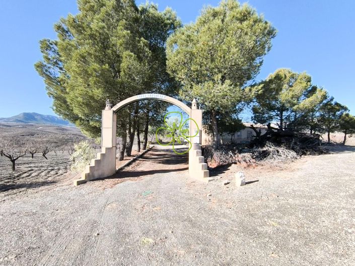 Image No.2-3 Bed Villa for sale