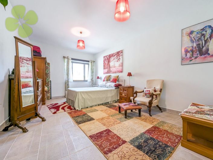 Image No.14-7 Bed Country House for sale