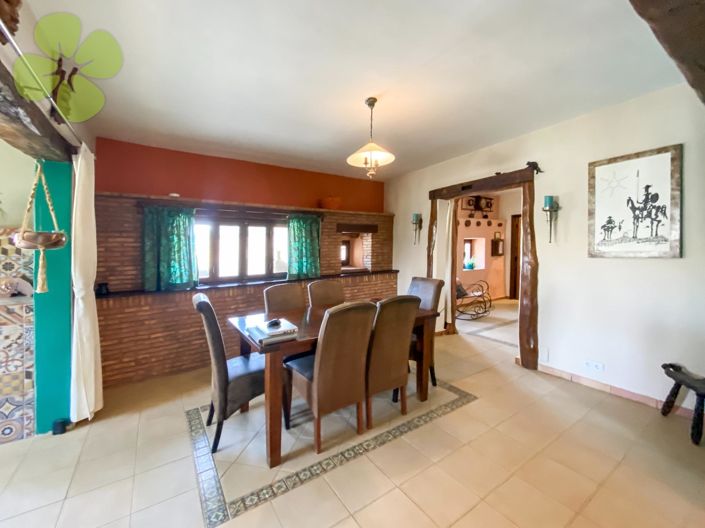 Image No.5-7 Bed Country House for sale