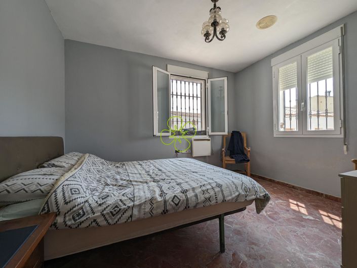 Image No.13-7 Bed Village House for sale