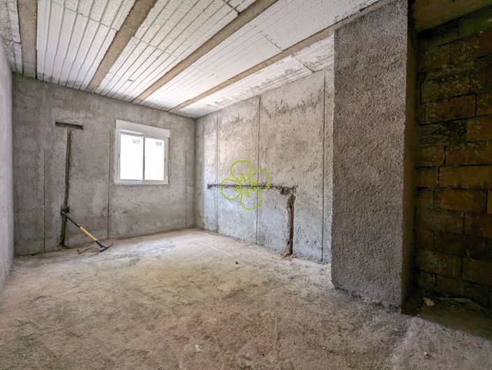 Image No.27-7 Bed Village House for sale