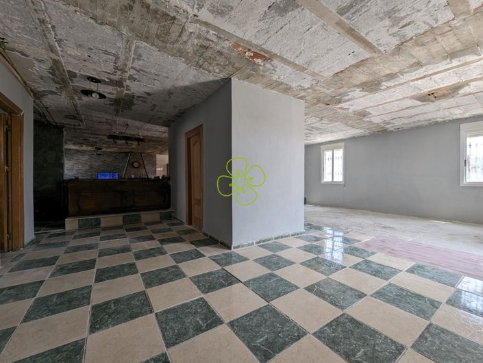 Image No.7-7 Bed Village House for sale