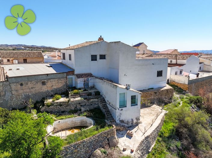 Image No.3-5 Bed Country House for sale