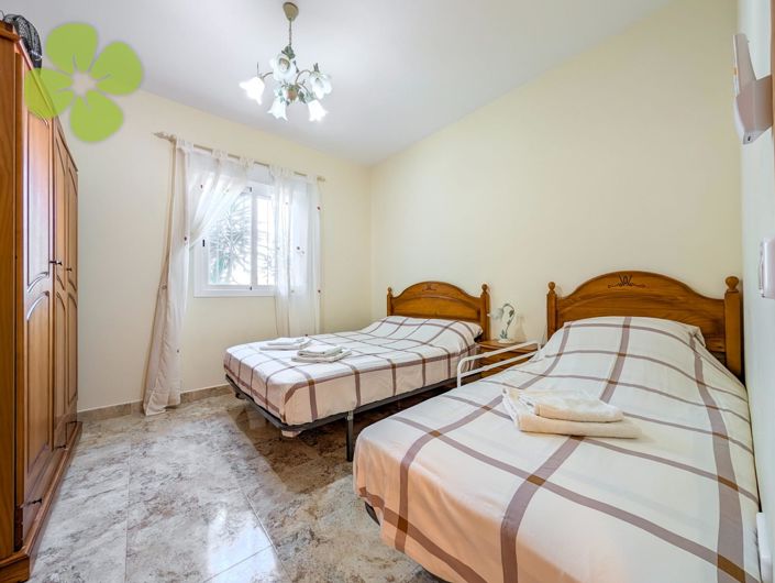 Image No.17-3 Bed Villa for sale