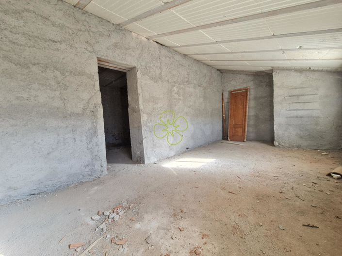 Image No.18-4 Bed Village House for sale