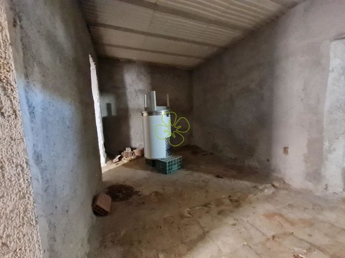 Image No.8-4 Bed Village House for sale