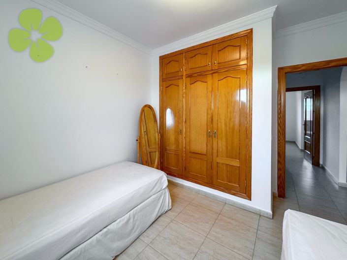 Image No.14-3 Bed Villa for sale