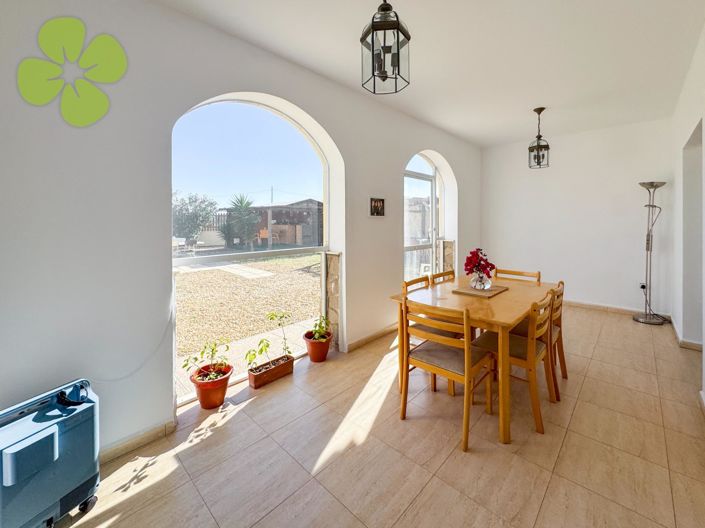 Image No.7-3 Bed Villa for sale