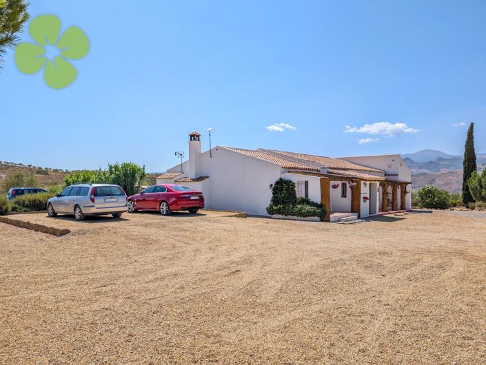 Image No.25-Villa for sale