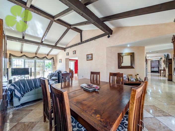 Image No.5-Villa for sale