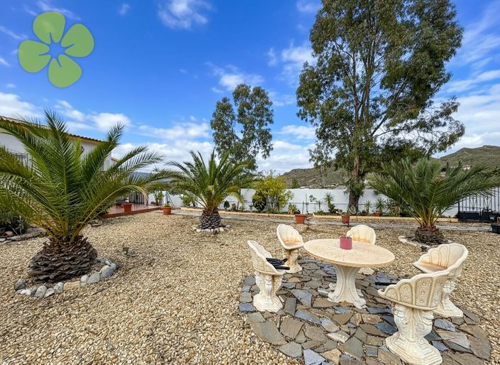 Image No.20-3 Bed Villa for sale