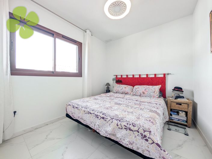 Image No.13-3 Bed Apartment for sale