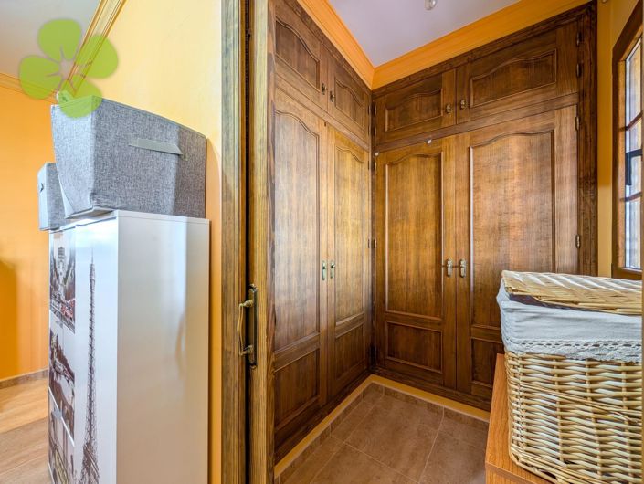 Image No.14-5 Bed Villa for sale