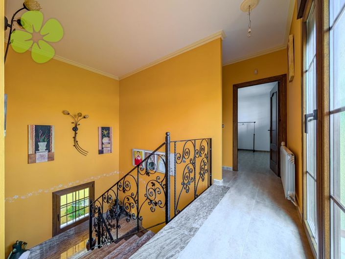 Image No.18-5 Bed Villa for sale