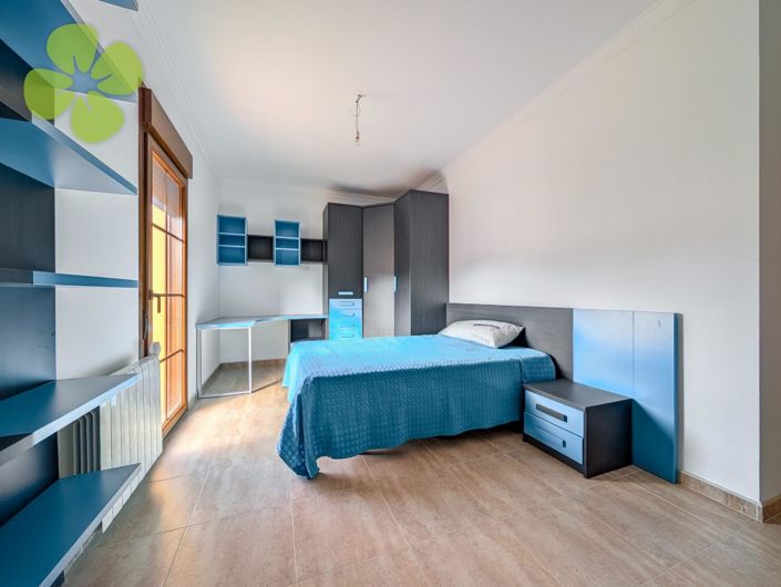 Image No.20-5 Bed Villa for sale