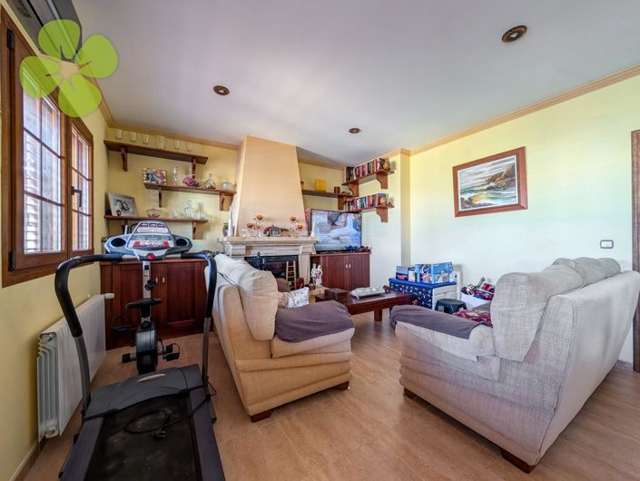 Image No.6-5 Bed Villa for sale