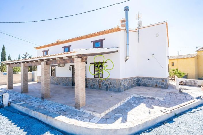 Image No.24-4 Bed Country House for sale