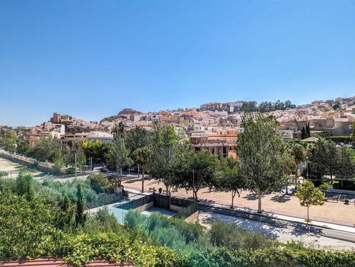 Image No.24-3 Bed Country House for sale