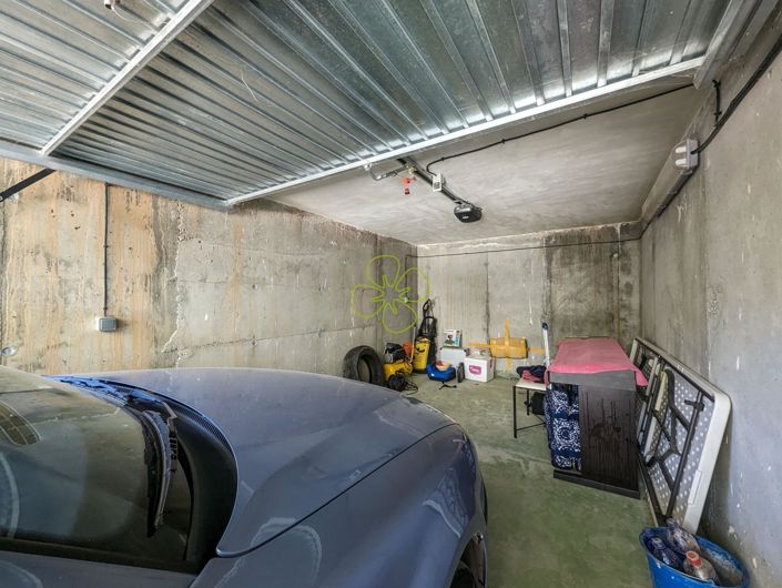 Image No.30-3 Bed Country House for sale