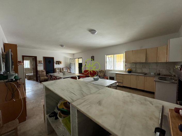 Image No.10-5 Bed Country House for sale