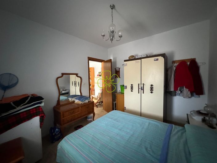 Image No.13-5 Bed Country House for sale