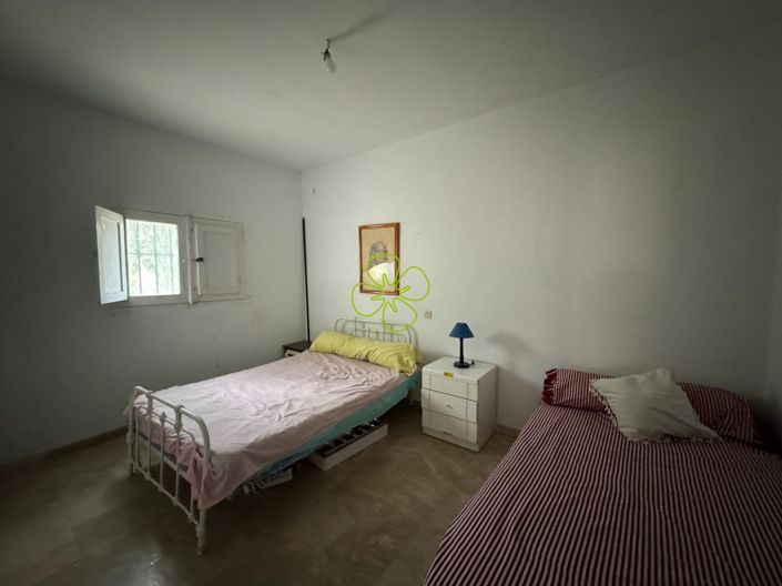 Image No.16-5 Bed Country House for sale