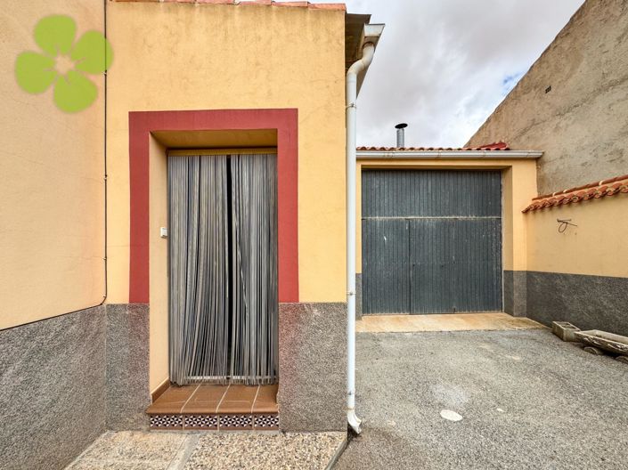 Image No.13-3 Bed Villa for sale