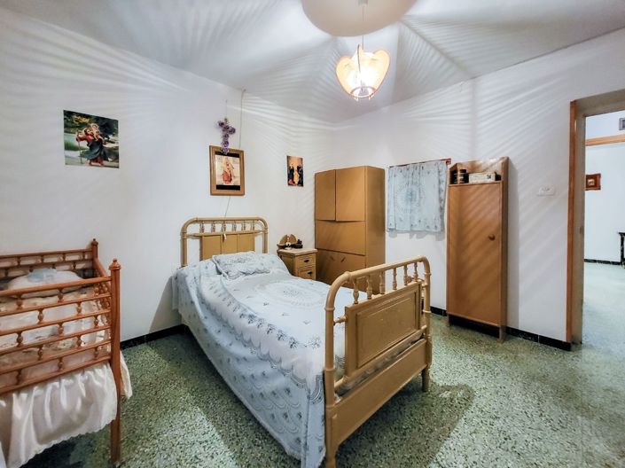 Image No.11-4 Bed Country House for sale