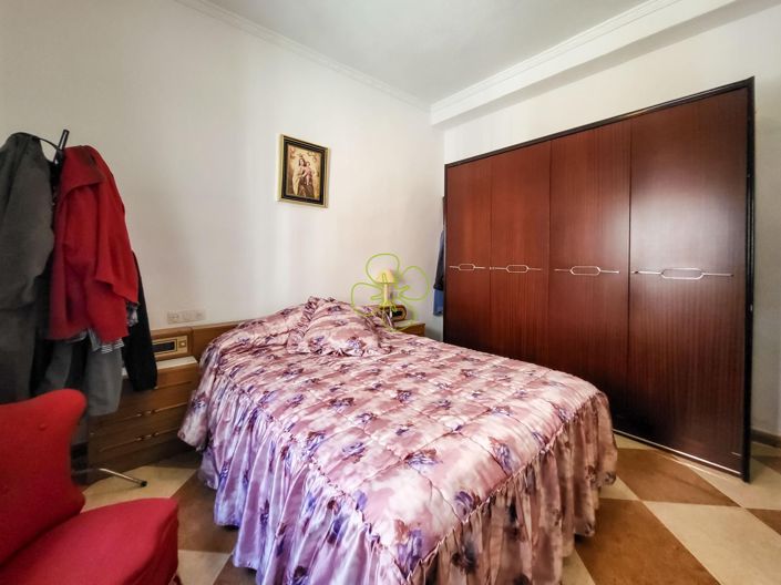 Image No.9-5 Bed Village House for sale