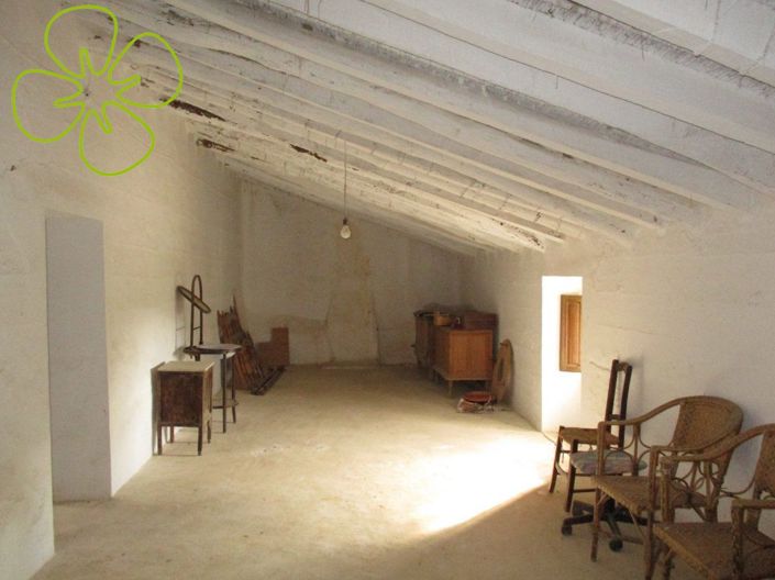 Image No.21-Maison de campagne de 4 chambres à vendre à Oria