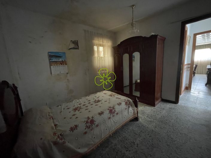 Image No.24-Maison de campagne de 4 chambres à vendre à Oria