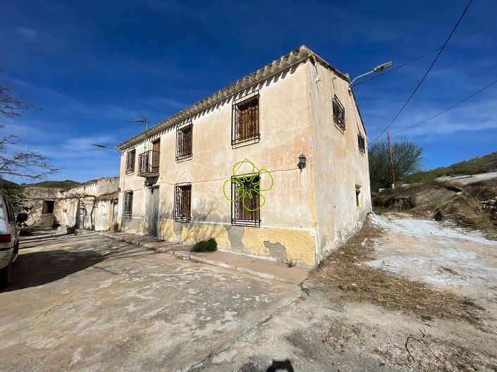 Image No.30-Maison de campagne de 4 chambres à vendre à Oria