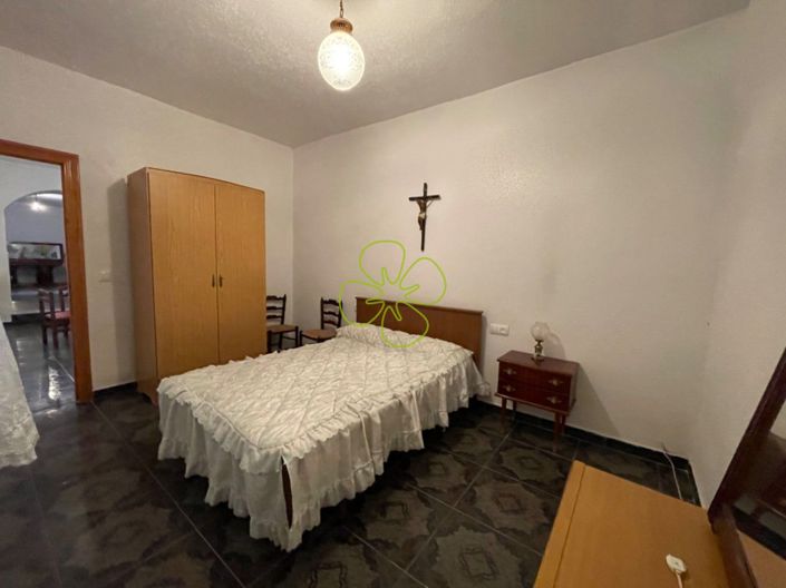 Image No.11-4 Bed Village House for sale