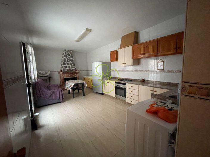 Image No.15-4 Bed Village House for sale