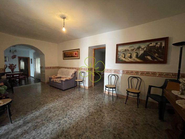 Image No.5-4 Bed Village House for sale