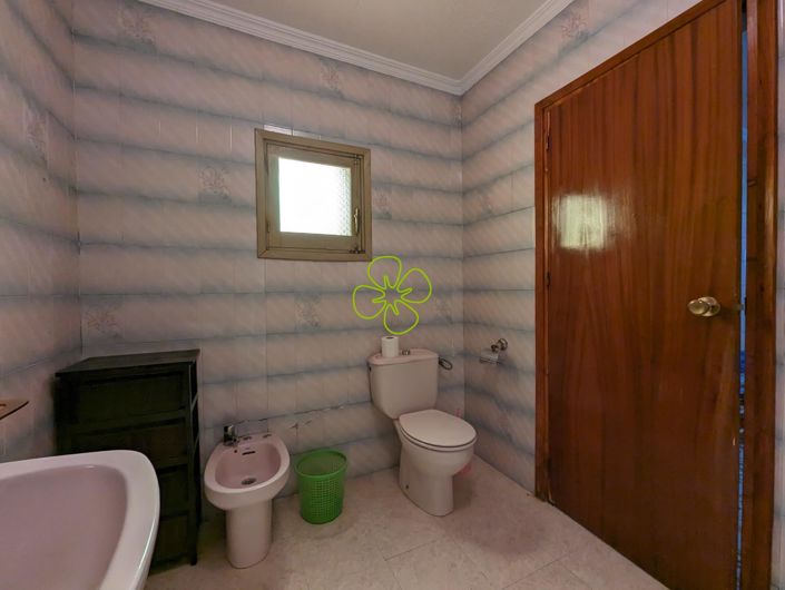 Image No.10-Maison de campagne de 5 chambres à vendre à Oria