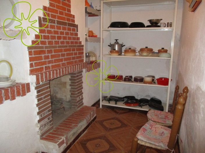 Image No.4-2 Bed Country House for sale