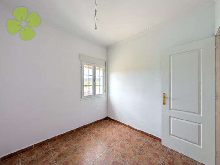 Image No.13-3 Bed Villa for sale