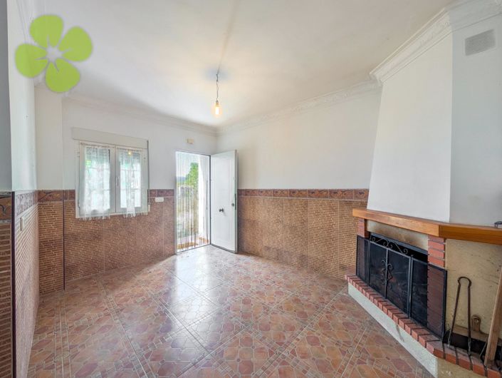 Image No.3-3 Bed Villa for sale