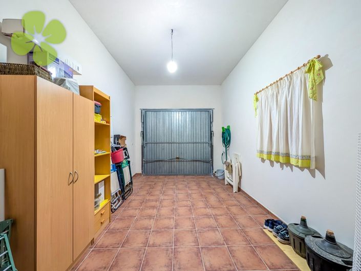 Image No.18-3 Bed Village House for sale