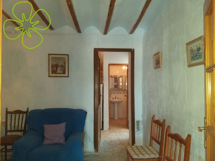 Image No.10-4 Bed Country House for sale