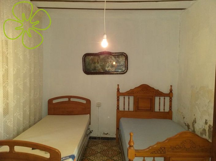 Image No.5-4 Bed Country House for sale